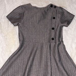 Zara beautiful dress for girls .